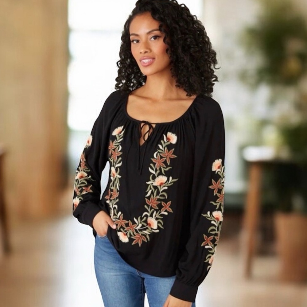 Karen Kane Black Floral Embroidered Blouse